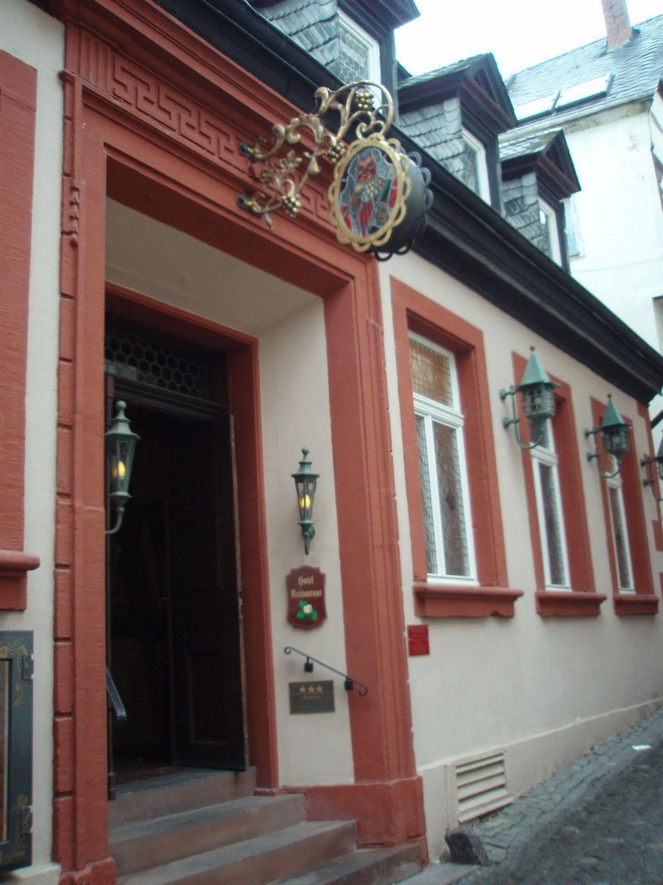 Hotel Doctor Weinstube Бернкастель-Кюс Экстерьер фото